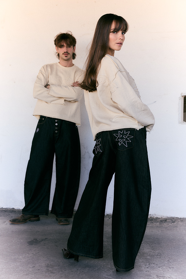 Campaigns & Lookbooks 151