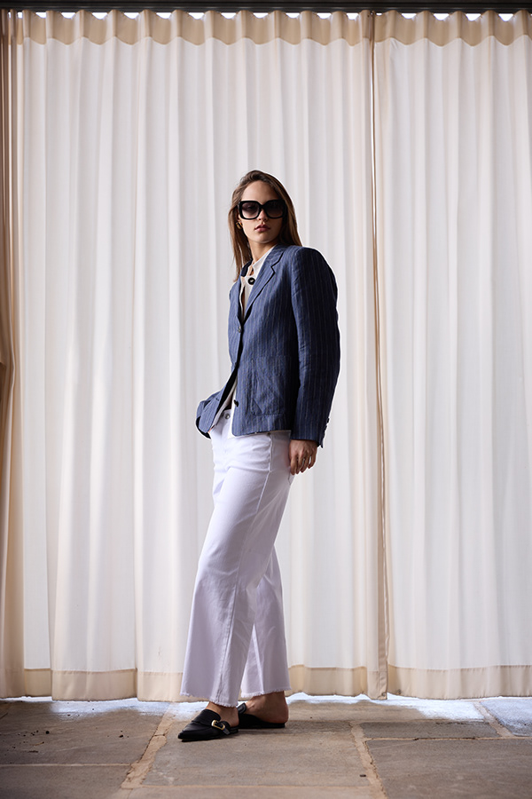 Campaigns & Lookbooks 73