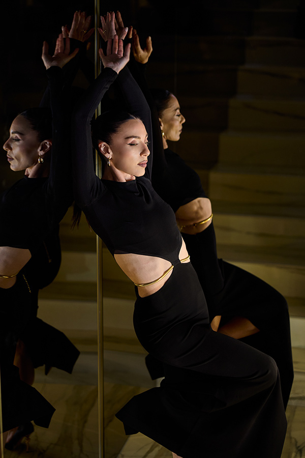 Campaigns & Lookbooks 374
