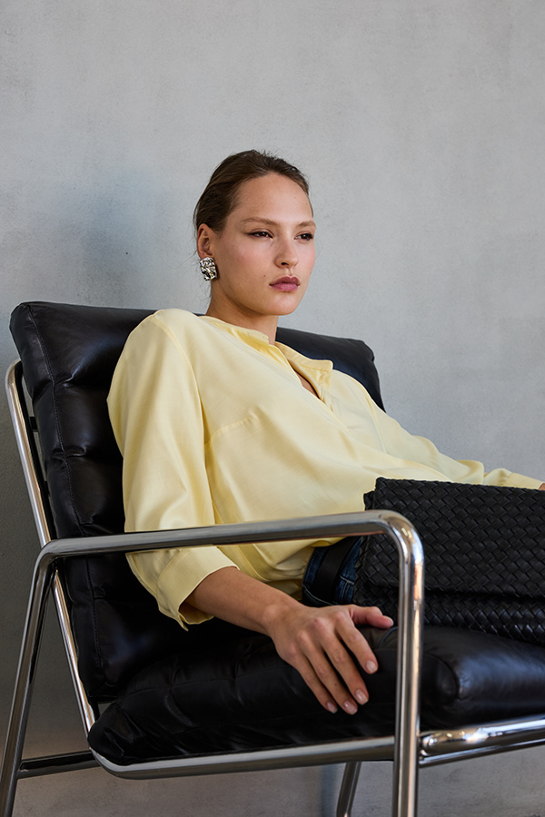Campaigns & Lookbooks 255