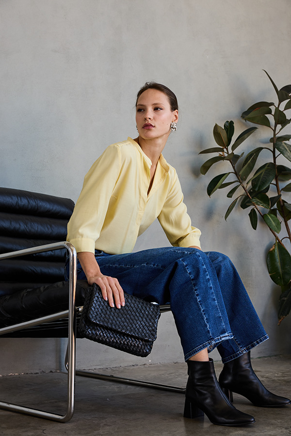 Campaigns & Lookbooks 253