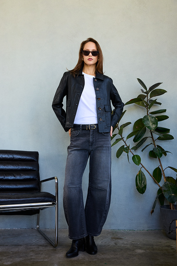 Campaigns & Lookbooks 243
