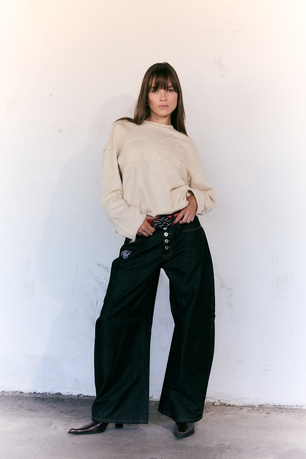Campaigns & Lookbooks 152