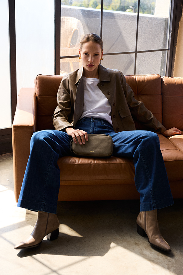 Campaigns & Lookbooks 259
