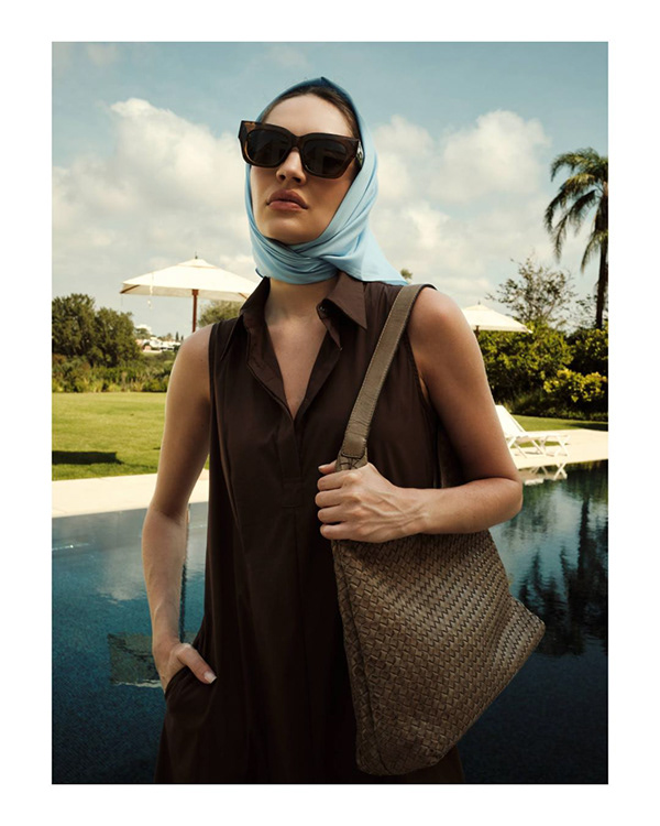 Campaigns & Lookbooks 16