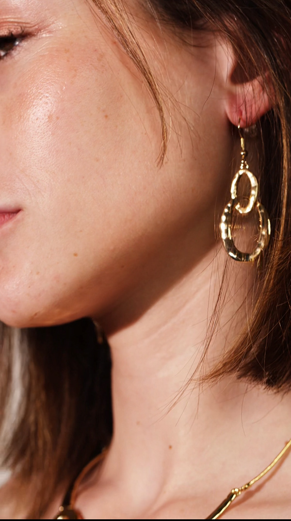 Campaigns & Lookbooks 408
